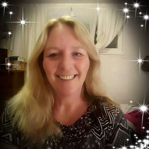 Meet your Posher, Joy